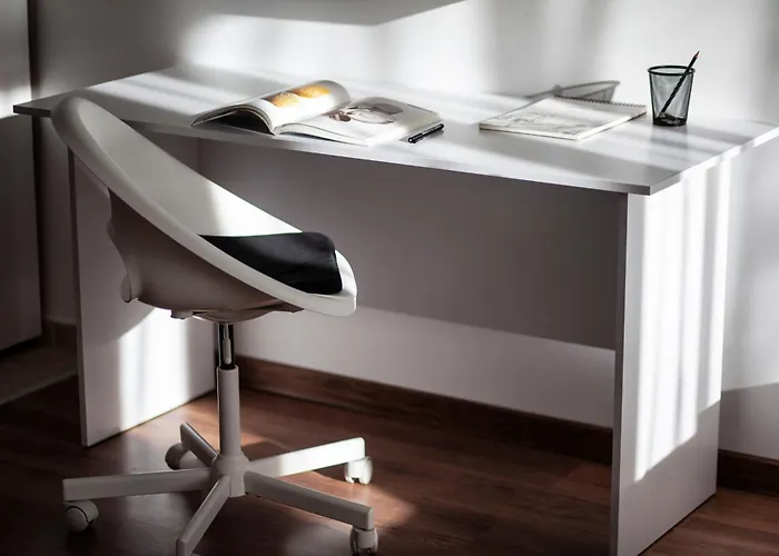 New White F Next To Forest The Gondola Apartmán *